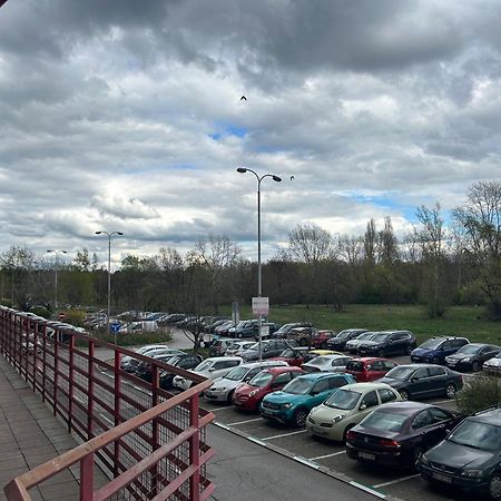 Apartament Red Riding Hood Belgrad Zewnętrze zdjęcie