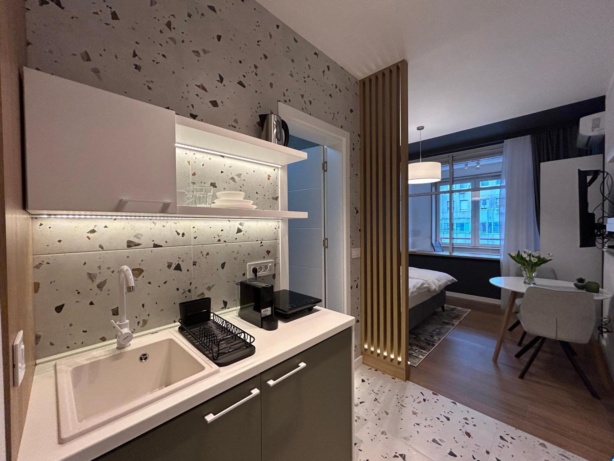 Apartament Red Riding Hood Belgrad Zewnętrze zdjęcie